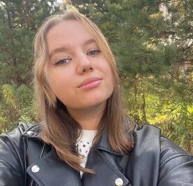 Полина